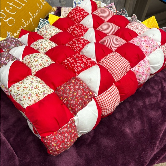 Colorful Patchwork Quilt - Picture 6 of 10